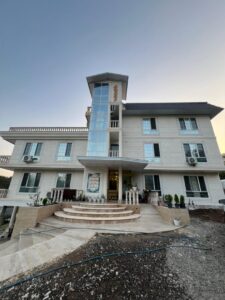 خانه مسافر – سوییت اختصاصی با ویو دریاچه حلیمه جان کد۱۱۰