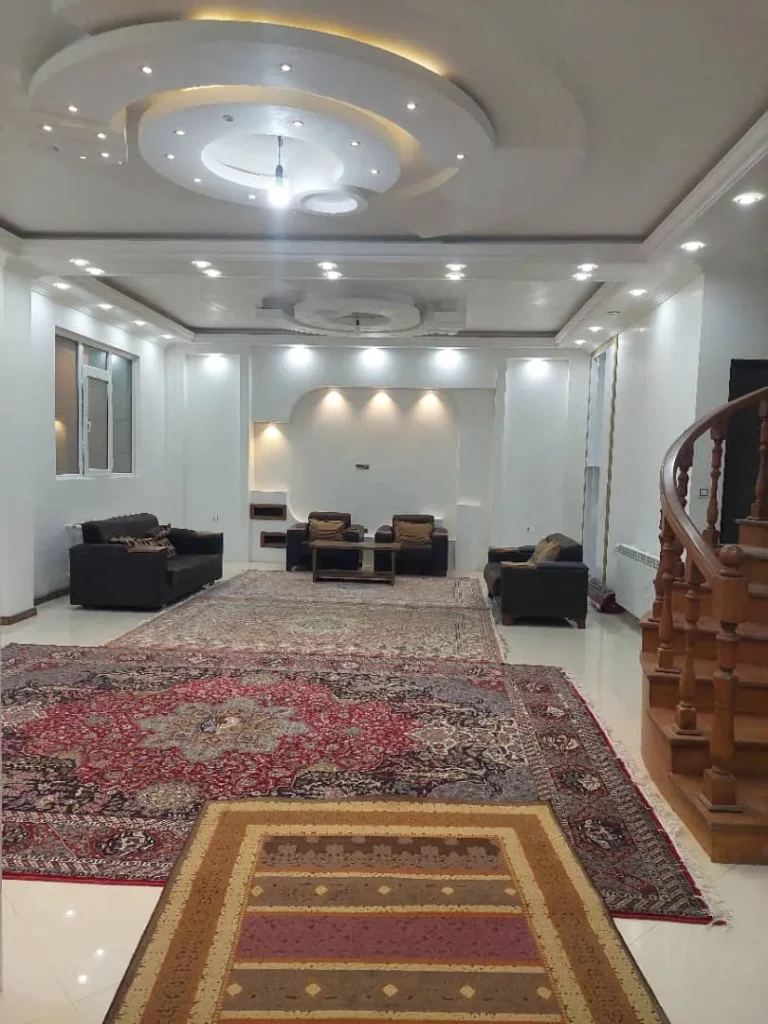 ویلا استخرجان عمارت لوکس
