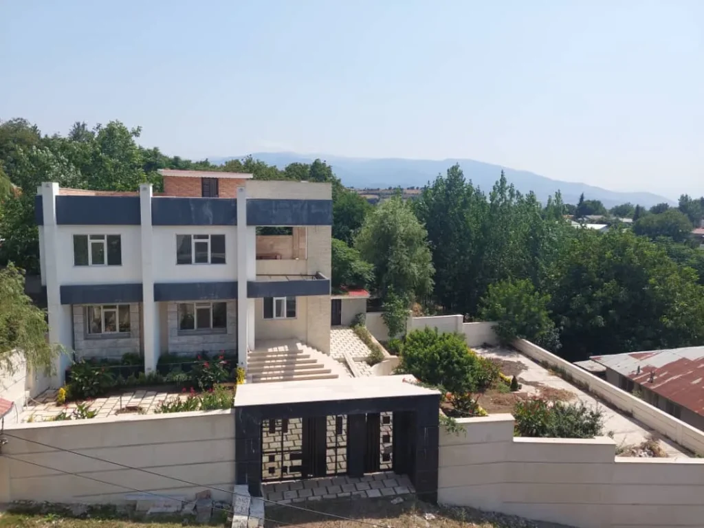 ویلا استخرجان عمارت لوکس
