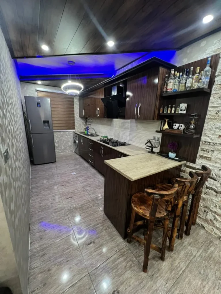 ویلا استخردار