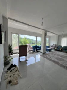 خانه مسافر – ویلای شیک حلیمه جان با دوخوابه و امکانات کامل