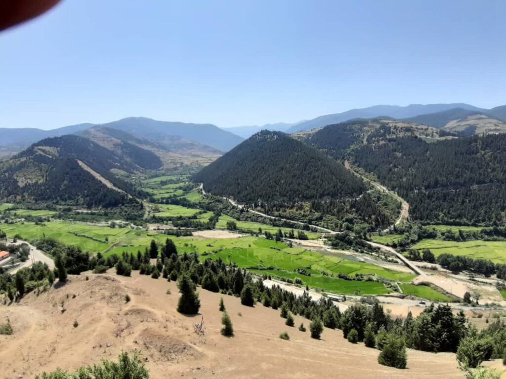ویلا تراس دار روستای رودخانه