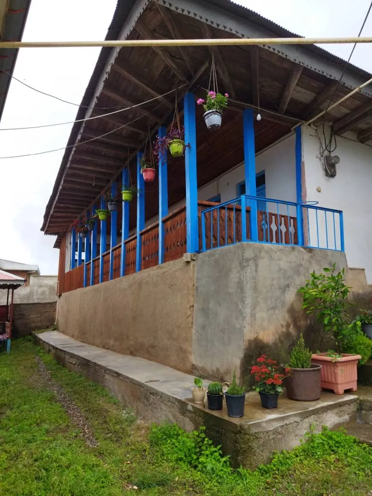 خانه سنتی اسطلخ جان