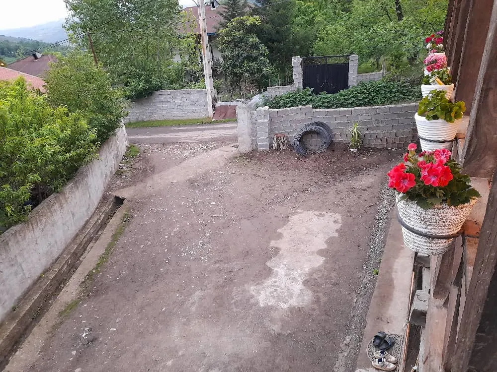 خانه سنتی ننه خاور