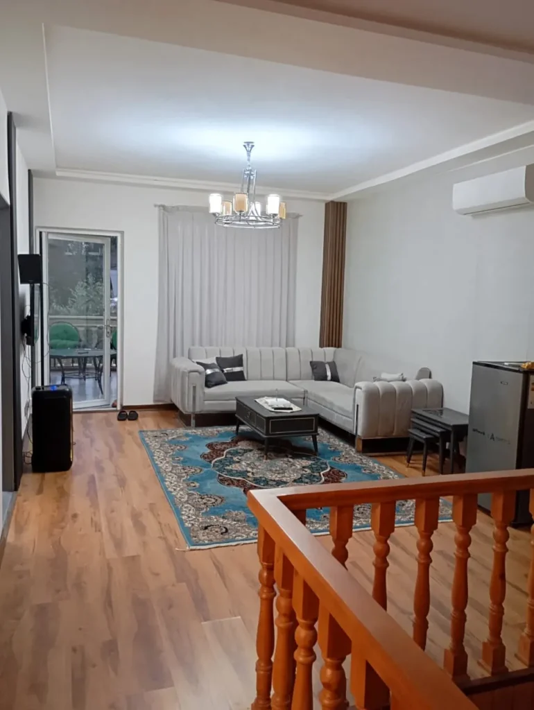 ویلا استخرگاه