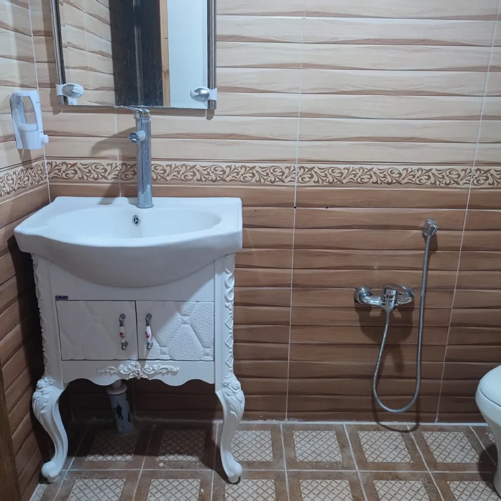 ویلا تراس‌ دار حلیمه‌ جان دو طبقه