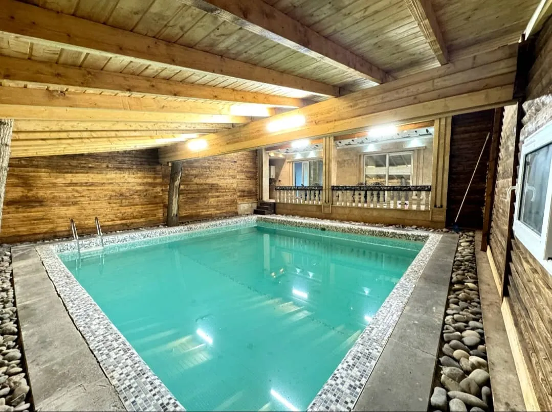 خانه مسافر – ویلا لاکچری استخر دار سنگر