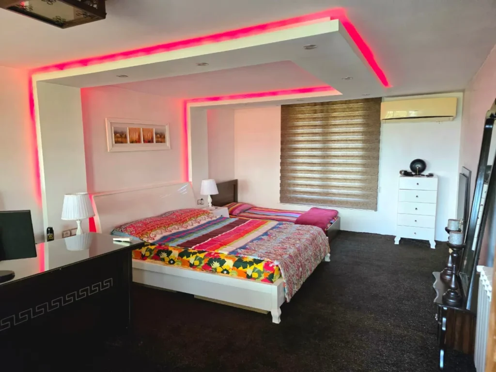 ویلا لوکس تراس دار سنگر