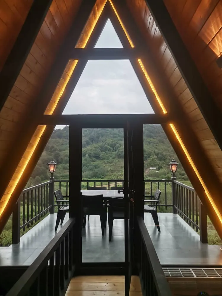 کلبه سویسی روستای کچا