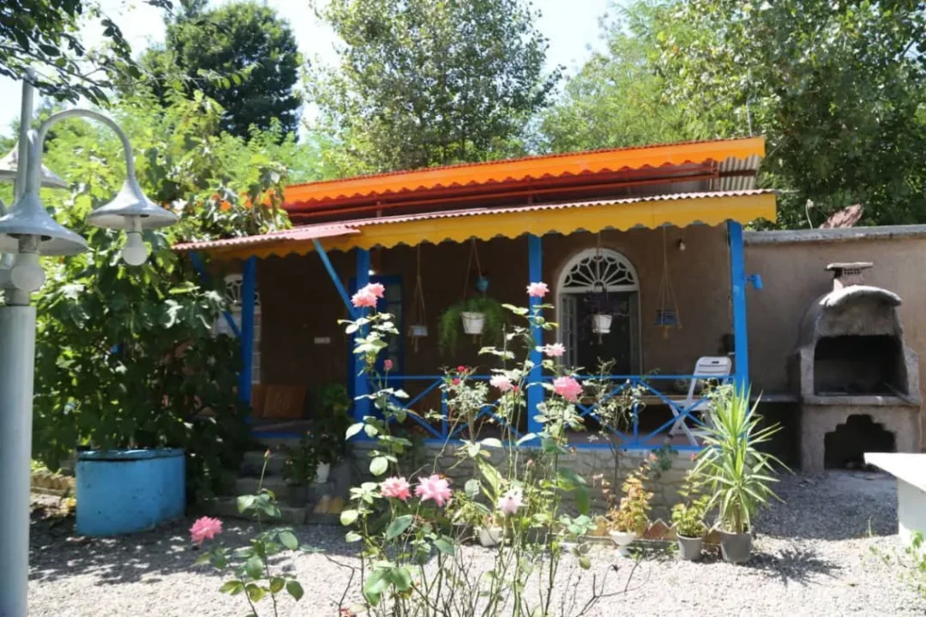 کلبه گلی سنتی سنگر