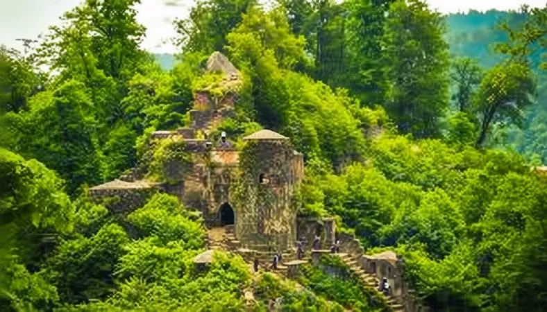 جاهای دیدنی فومن | راهنمای جامع سفر به فومن