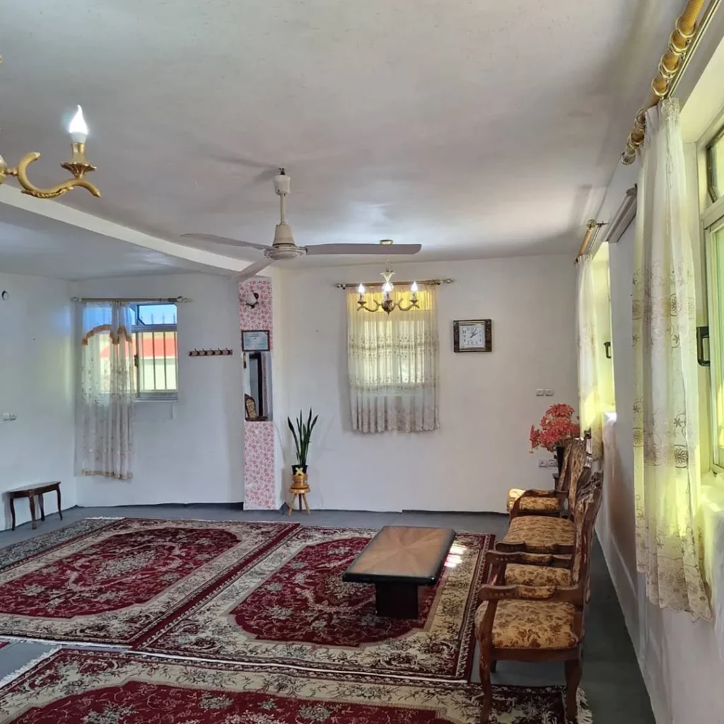 خونه روستایی استخرگاه