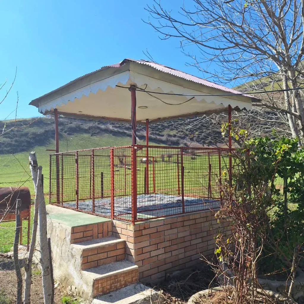 خونه روستایی استخرگاه