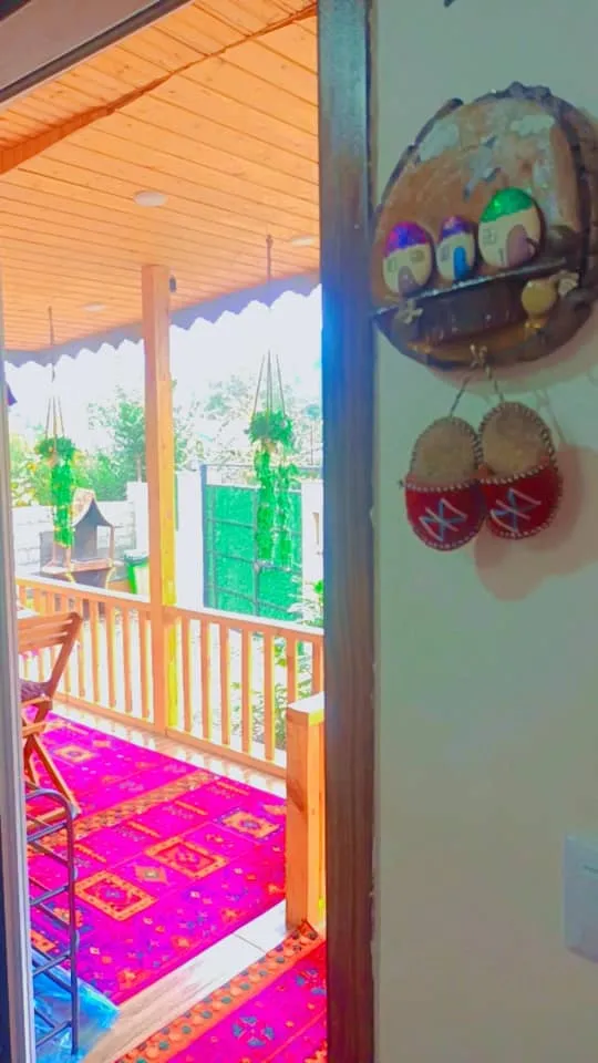 کلبه سویسی موشنگاه