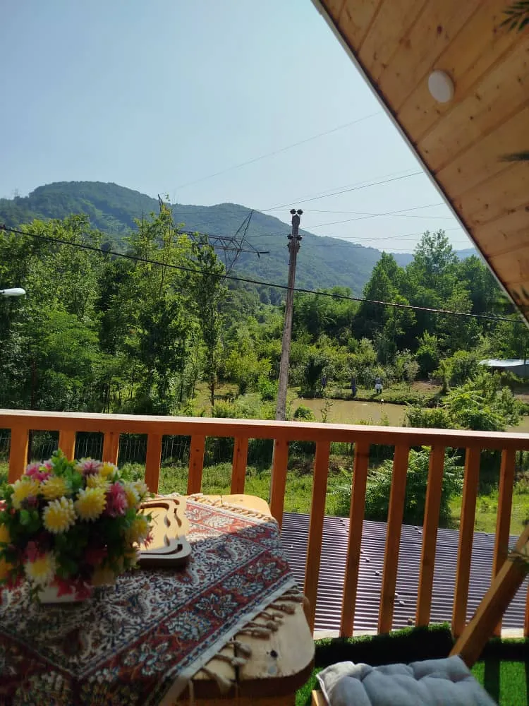 کلبه سویسی موشنگاه