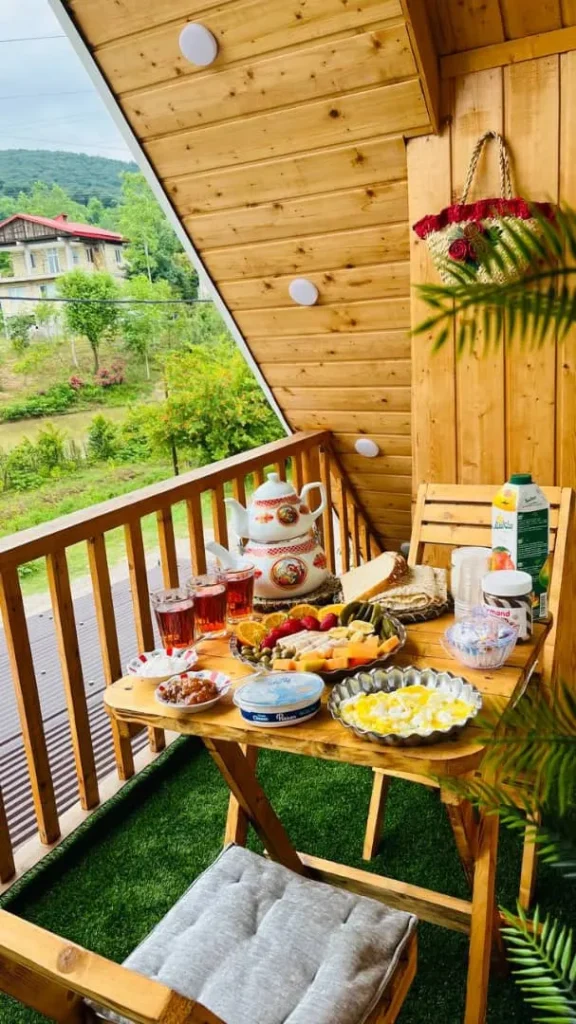 کلبه سویسی موشنگاه