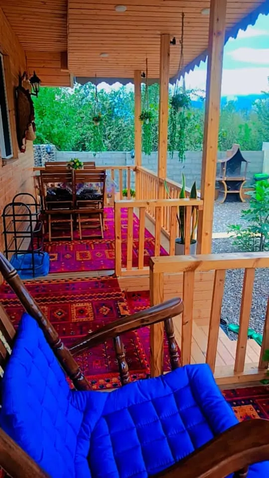 کلبه سویسی موشنگاه