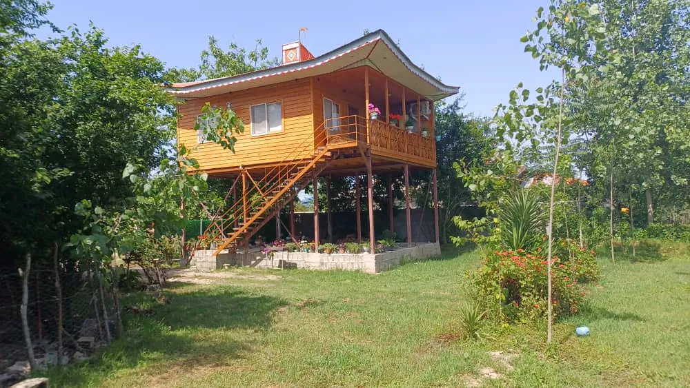 کلبه چوبی تراس دار ماسال