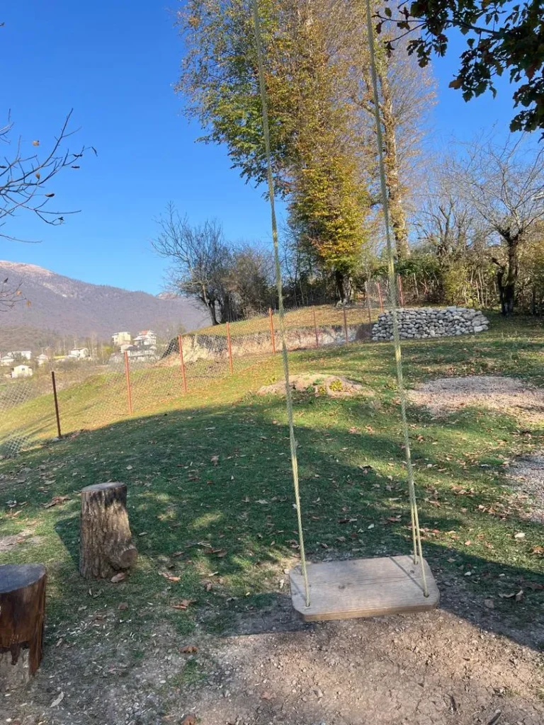 اقامتگاه باران سی دشت رودبار