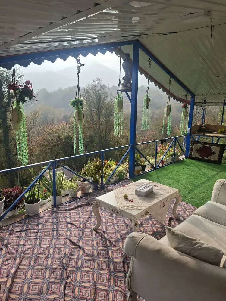 سوییت نقلی در موشنگاه