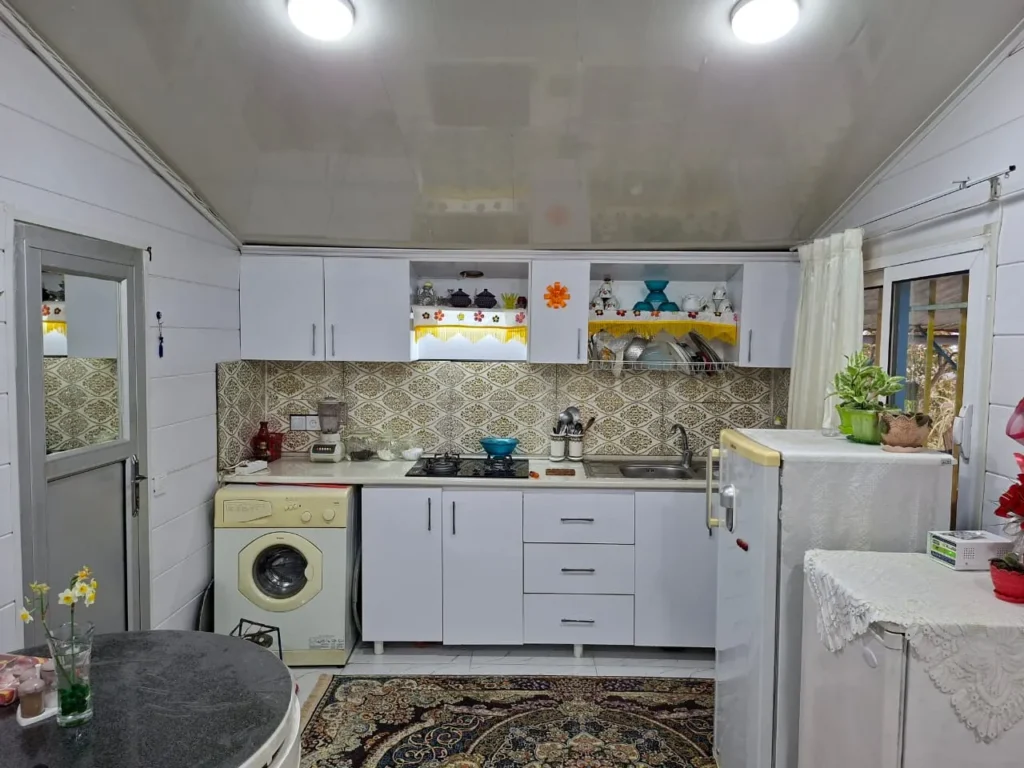 سوییت نقلی در موشنگاه