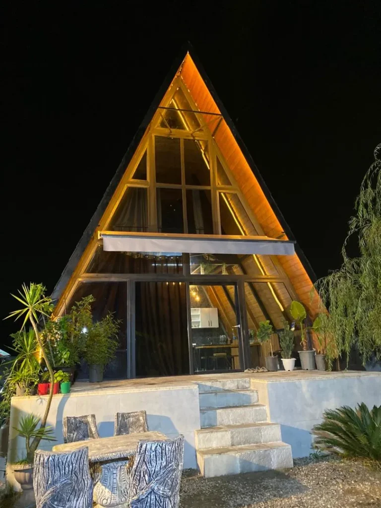 کلبه سویسی در رشت