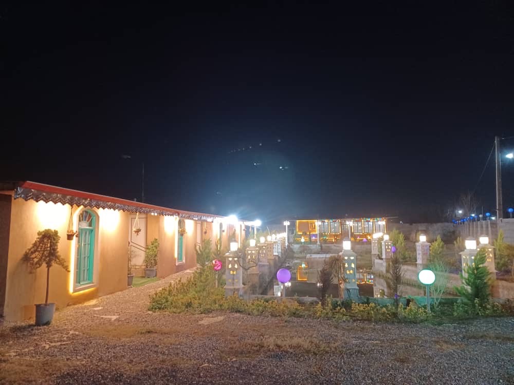 اقامتگاه آب و آتش در صومعه سرا آقای علیپور – کد ۳۵۰