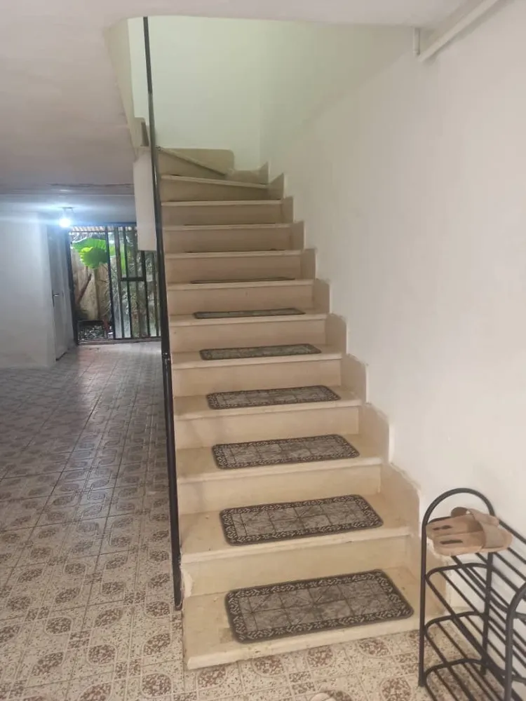 خانه اجاره ای اقای نخجیری لاهیجان
