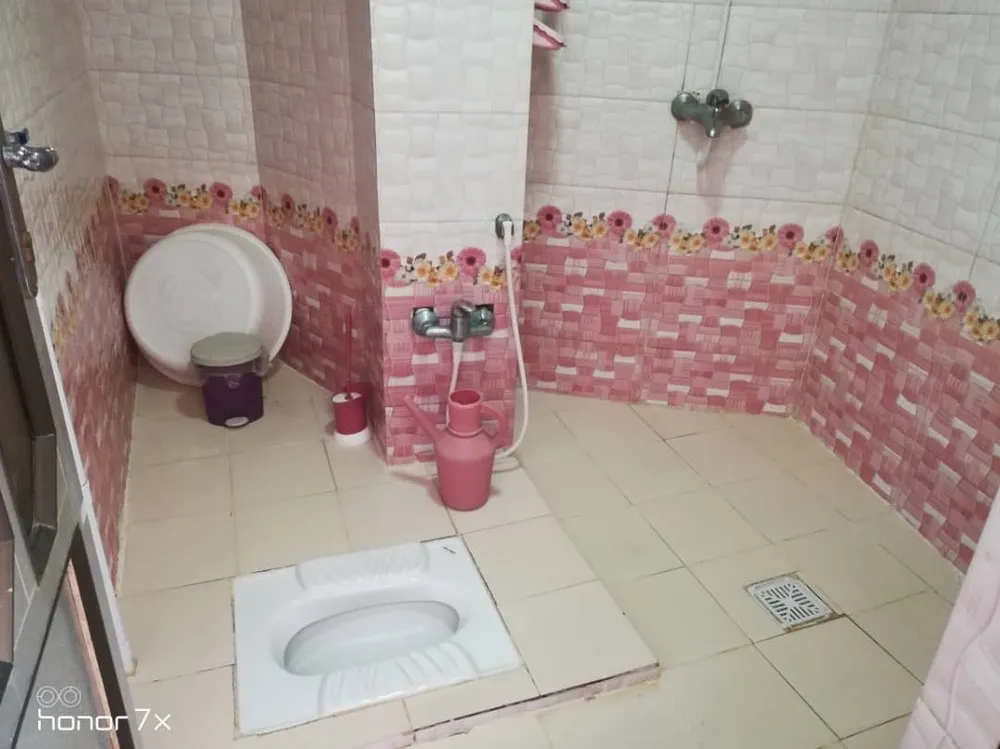 سوییت ۶۵ متری آقای شاکر