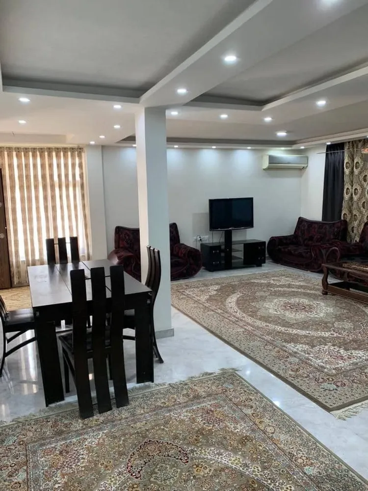 ویلا انزلی منادی ساحل قو