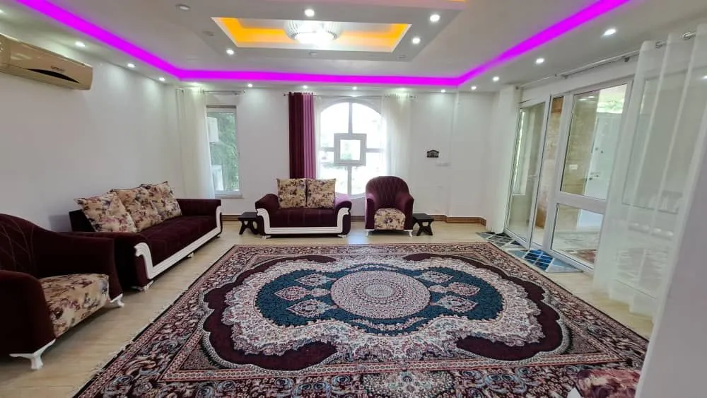ویلا سه طبقه تراس دار کریمی