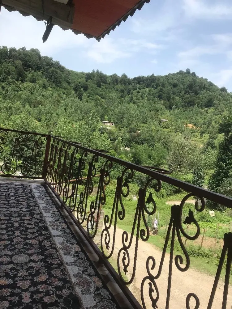 ویلای تراس دار آقای عشقی آبرودی