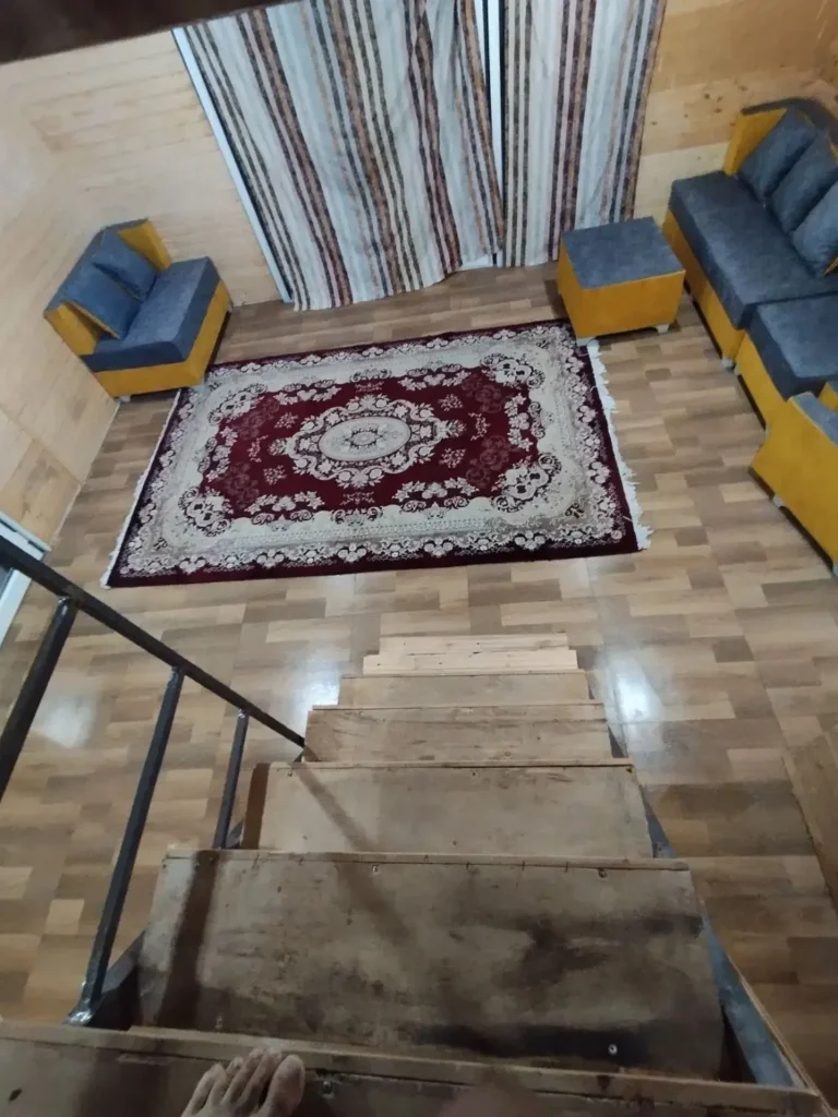 کلبه دوبلکس آقای مرادپور